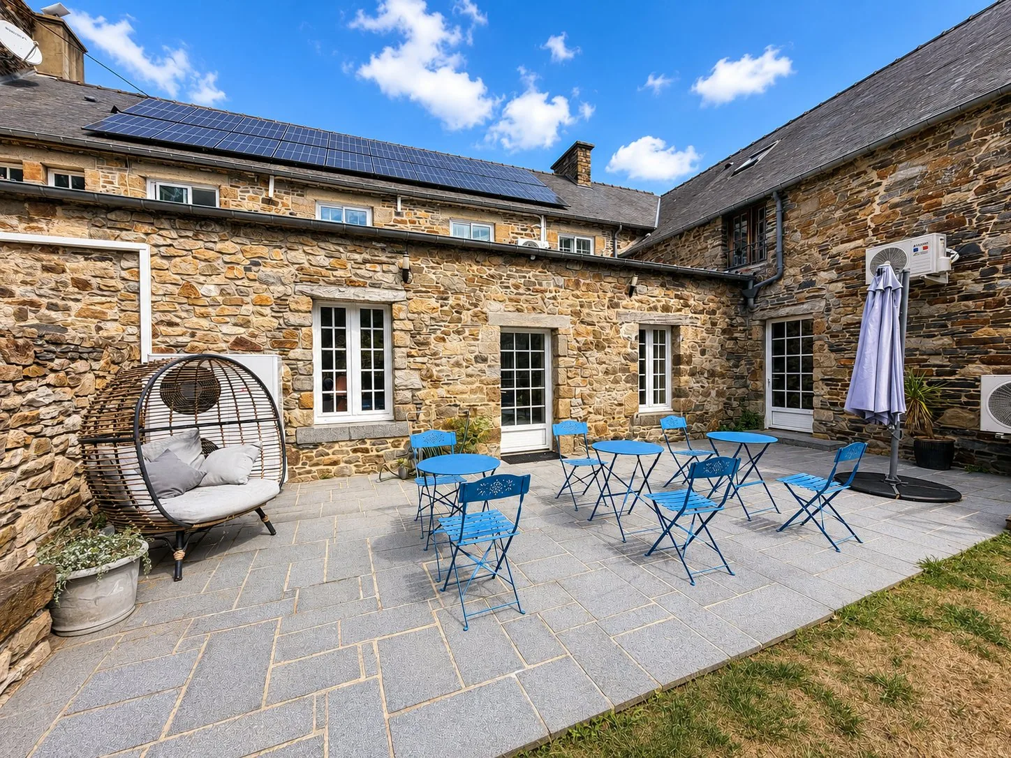 Le Domaine